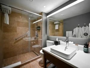 هتل یروان پلیس ارمنستان هتل یروان پلیس ارمنستان