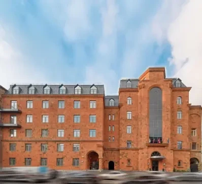 هتل هایاسا ایروان ارمنستان