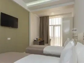 هتل دیو ایروان ارمنستان هتل دیو ایروان ارمنستان