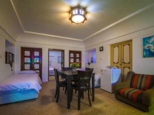 اقامتگاه سنتی طبیب شوشتر اقامتگاه سنتی طبیب شوشتر