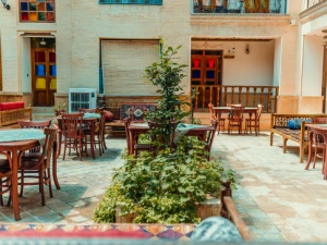 بوتیک هتل سنتی آناهید شیراز بوتیک هتل سنتی آناهید شیراز