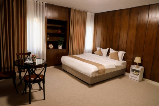 هتل ایران زمین تهران