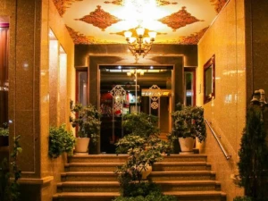 هتل آپارتمان هشت بهشت اصفهان