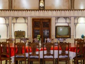 اقامتگاه سنتی مهینستان راهب کاشان اقامتگاه سنتی مهینستان راهب کاشان