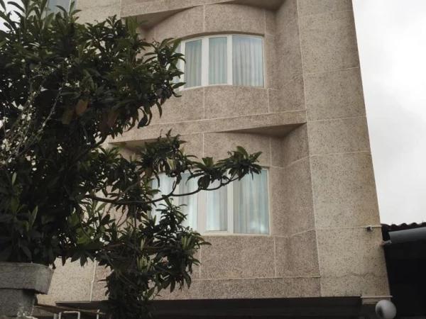 آپارتمان دو خواب لوکس و تمیز یک در ایزدشهر آپارتمان دو خواب لوکس و تمیز یک در ایزدشهر