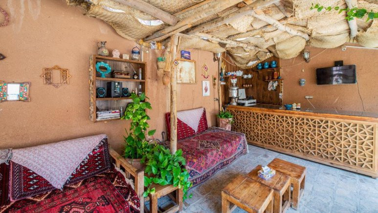 اقامتگاه بوم گردی کمال الملک کاشان