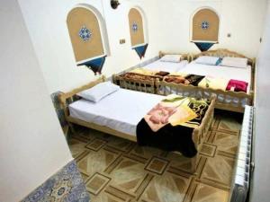 اقامتگاه بوم گردی نگار ورزنه اقامتگاه بوم گردی نگار ورزنه