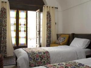 هتل آواسا یزد هتل آواسا یزد