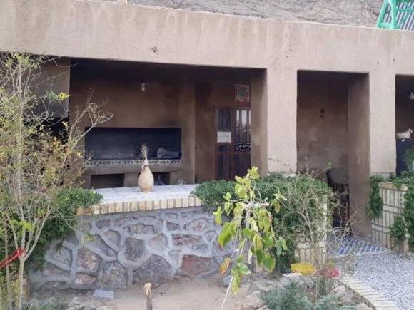 اقامتگاه بوم گردی فروردین بافق یزد اقامتگاه بوم گردی فروردین بافق یزد