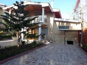 ویلا با استخر و سونا در رامسر ویلا با استخر و سونا در رامسر