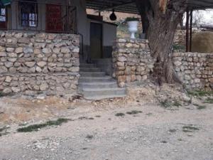 اقامتگاه بوم گردی چشمه سورت ساری اقامتگاه بوم گردی چشمه سورت ساری