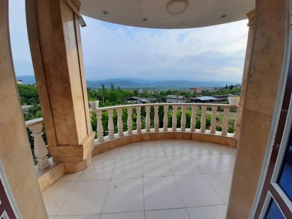 آپارتمان گلبانو طبقه اول شیرگاه آپارتمان گلبانو طبقه اول شیرگاه