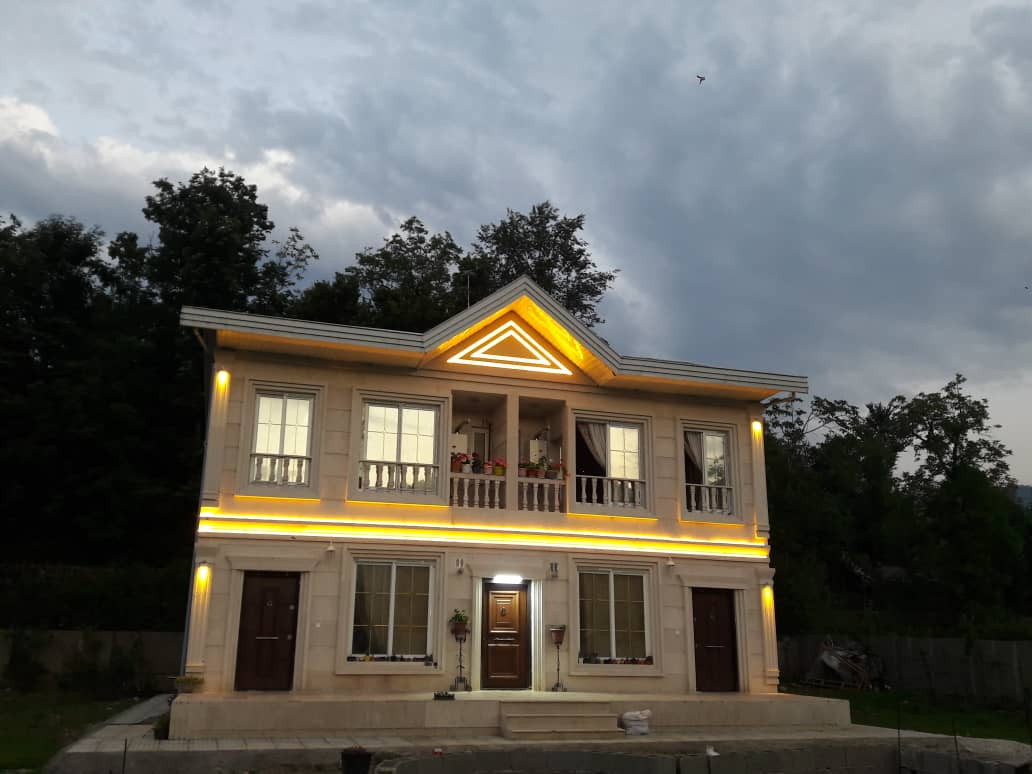 ویلا 50 متری در مجاورت رودخانه 1 در فومن