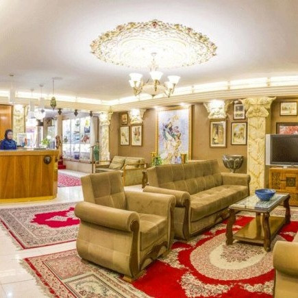 پشتیبانی آنلاین هتل ملک اصفهان