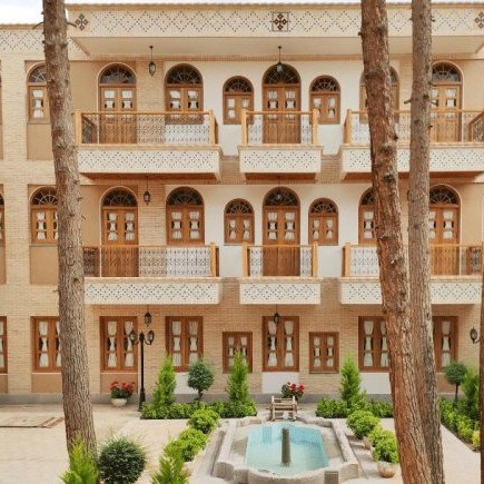 پشتیبانی انلاین اقامتگاه سنتی آرمنیا اصفهان