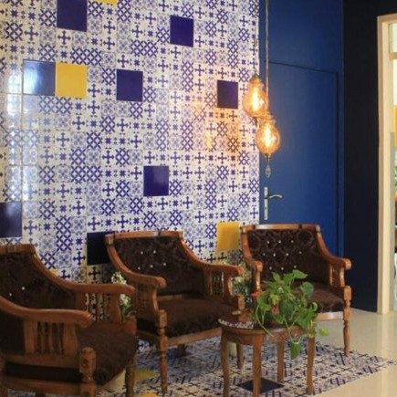 پشتیبانی آنلاین مسافرخانه پاوا اصفهان