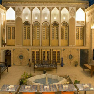 پشتیبانی آنلاین هتل سنتی پارس