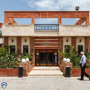 پشتیبانی آنلاین هتل خانه رز کاشان