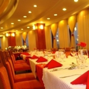 پشتیبان آنلاین هتل بزرگ زنجان