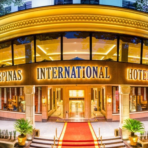 پشتیبانی آنلاین هتل اسپیناس بلوار تهران