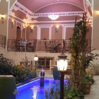 پشتیبانی آنلاین اقامتگاه بوم گردی سرای کهن یزد