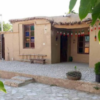 پشتیبانی آنلاین اقامتگاه بوم گردی بهشت جاوید فیروزآباد