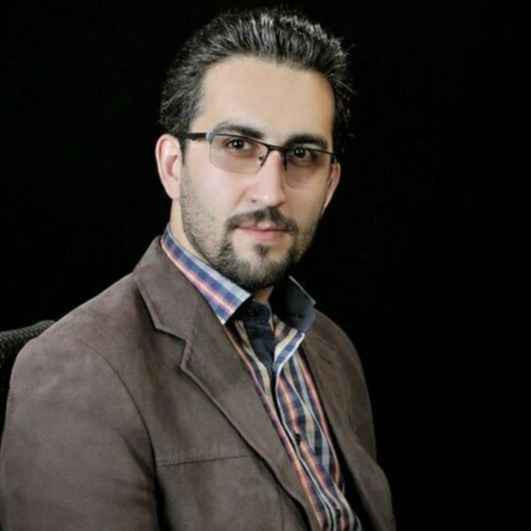 قادر میرزائی