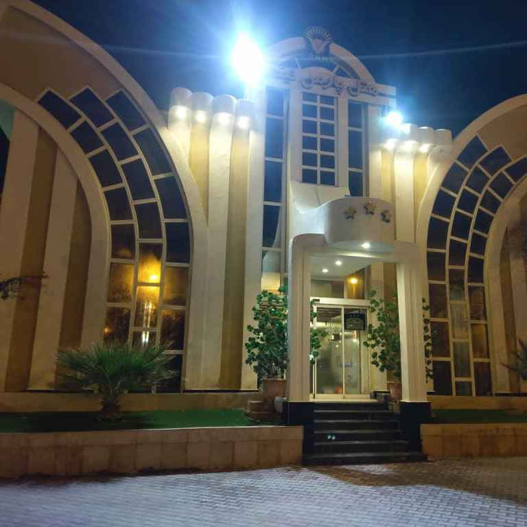 پشتیبانی آنلاین هتل پارس نیک کیش