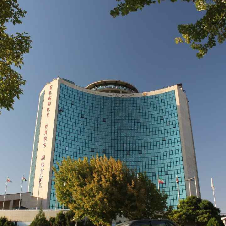 پشتیبانی آنلاین هتل پارس ائلی گلی تبریز