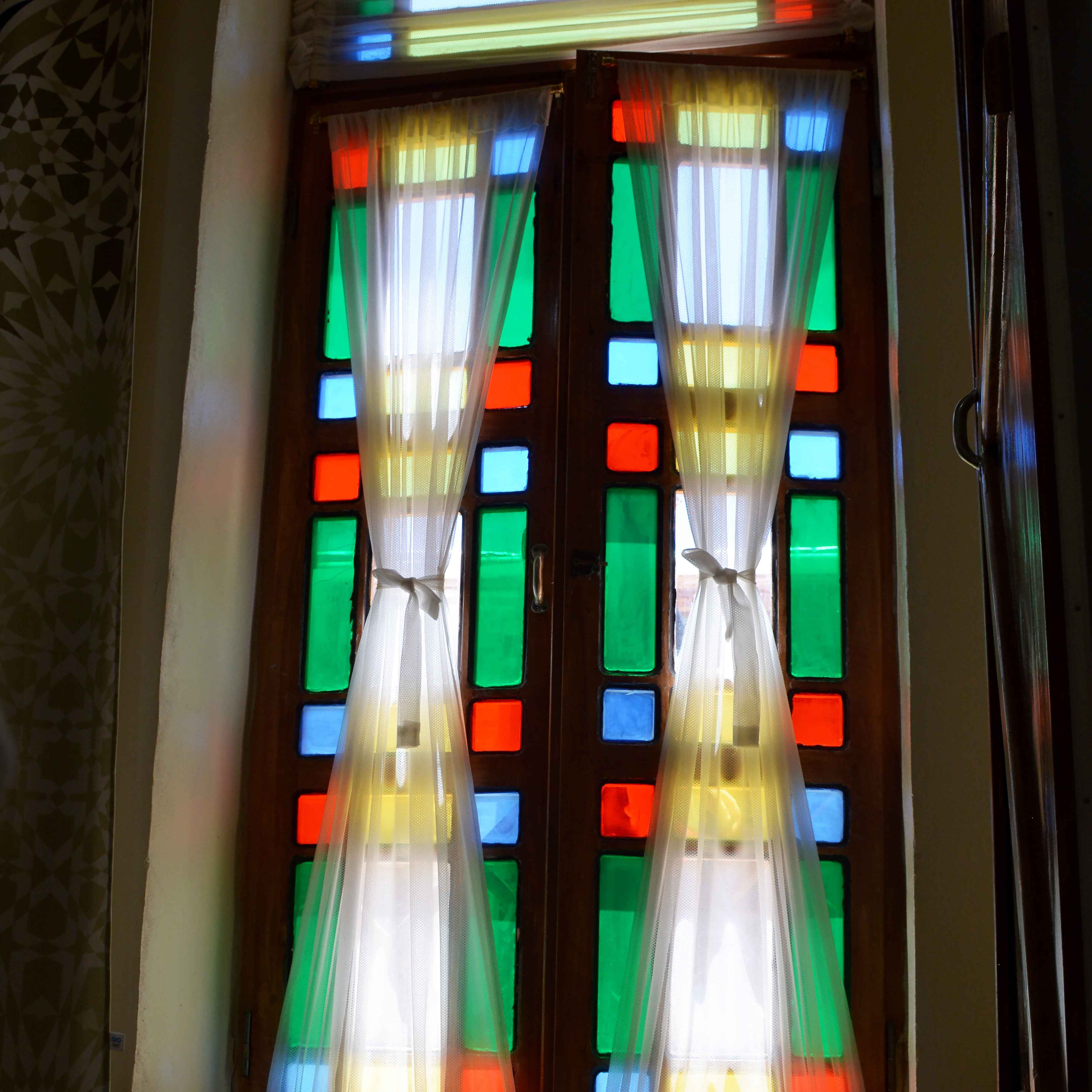 پشتیبانی آنلاین اقامتگاه سنتی ددمان زنجان