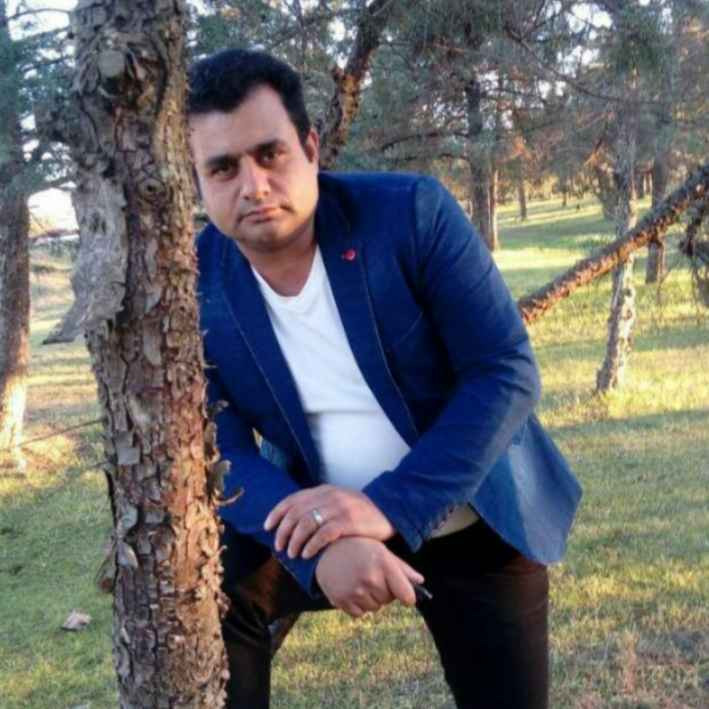 پرویز شریفی