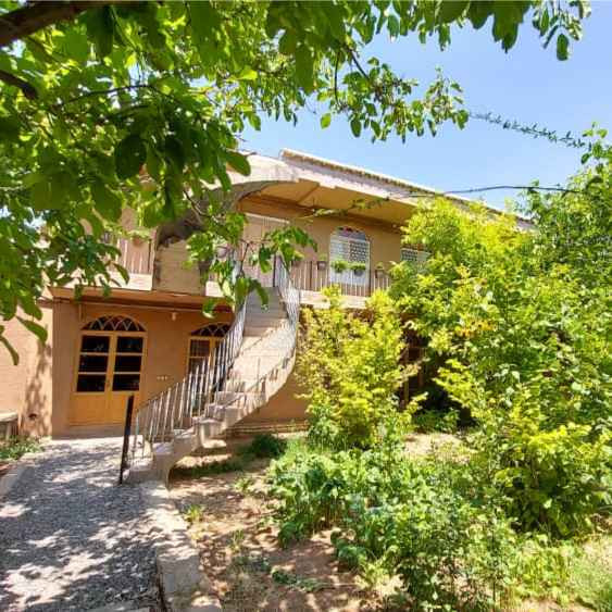 پشتیبانی آنلاین اقامتگاه بومگردی قلعه عقاب ها