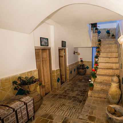 پشتیبانی آنلاین هتل سنتی ترنج سبز یزد