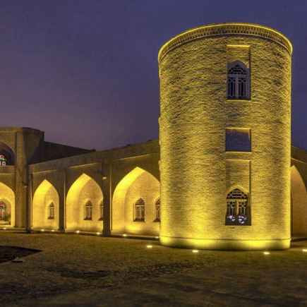 پشتیبانی آنلاین مجتمع گردشگری کاروانسرای یام مرند