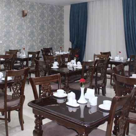 پشتیبانی آنلاین هتل آرتمیس یزد