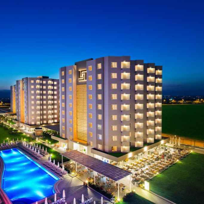 پشتیبانی آنلاین هتل گرند پارک لارا آنتالیا