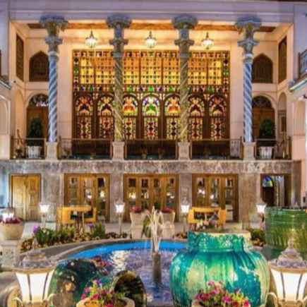 پشتیبانی آنلاین هتل بوتیک عمارت شهسواران اصفهان