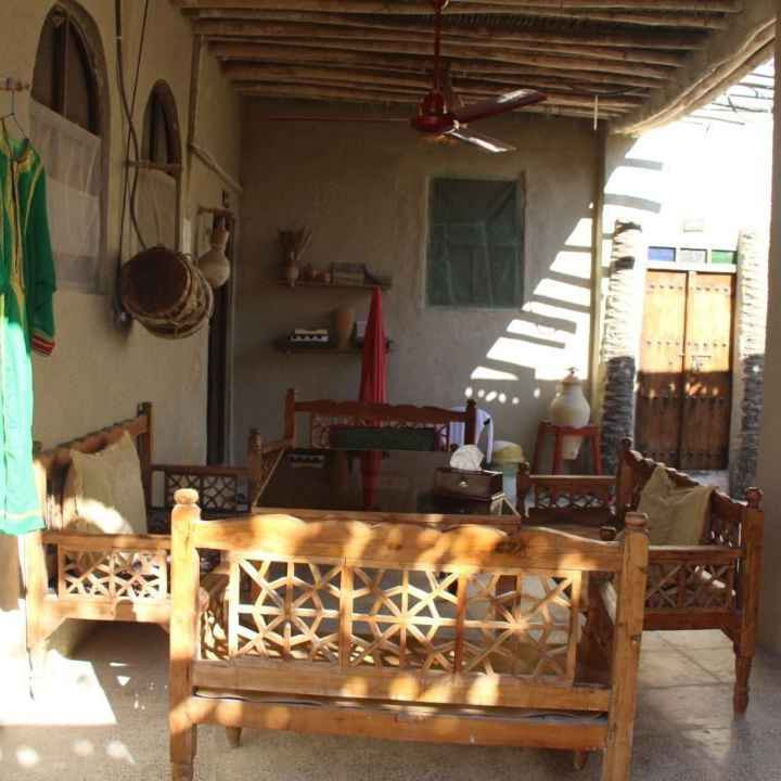 پشتیبانی آنلاین اقامتگاه بوم گردی پرویز قشم