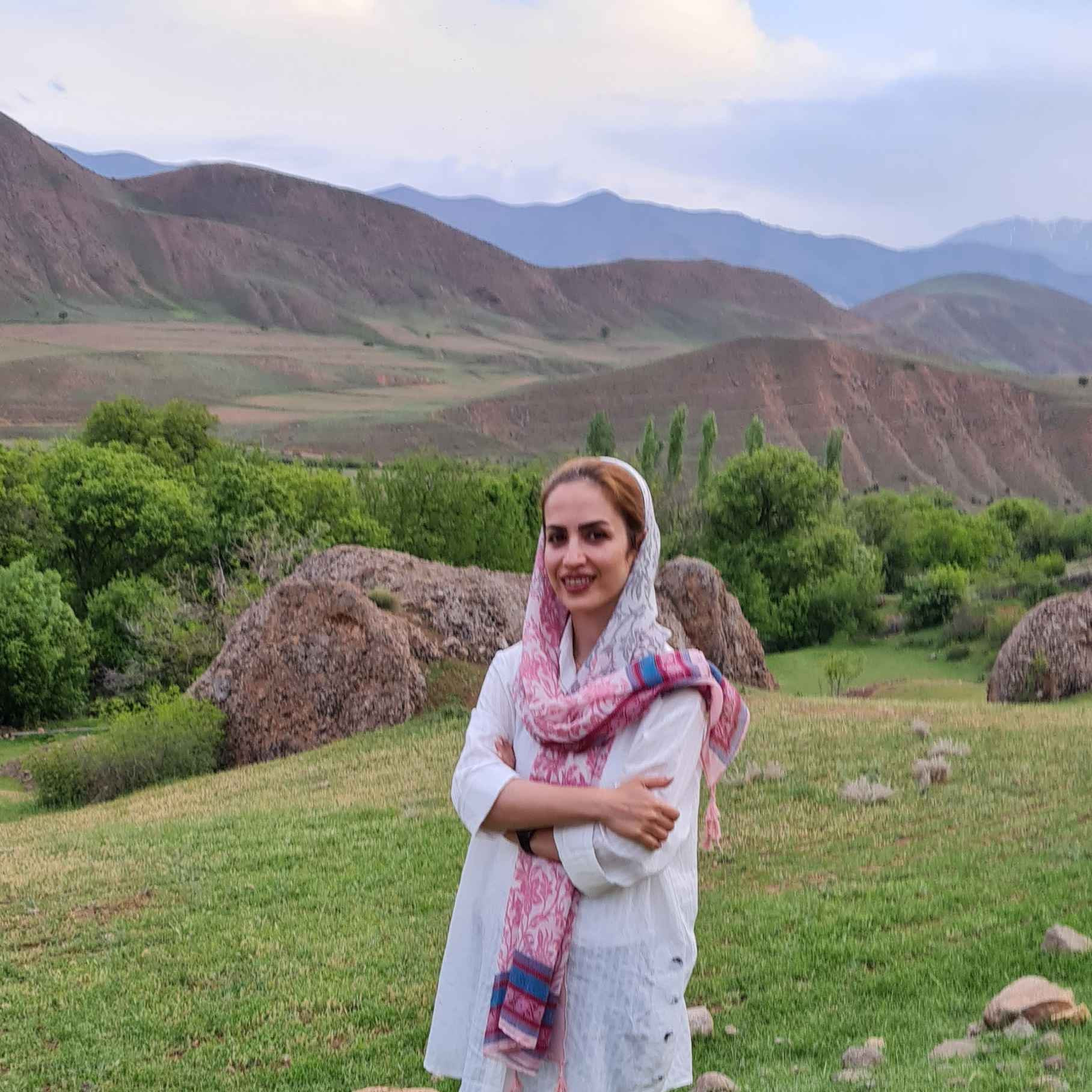 شراره حاجی زاده