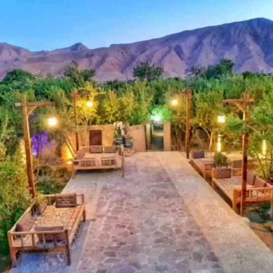 پشتیبانی آنلاین اقامتگاه بوم گردی ناربن تفت