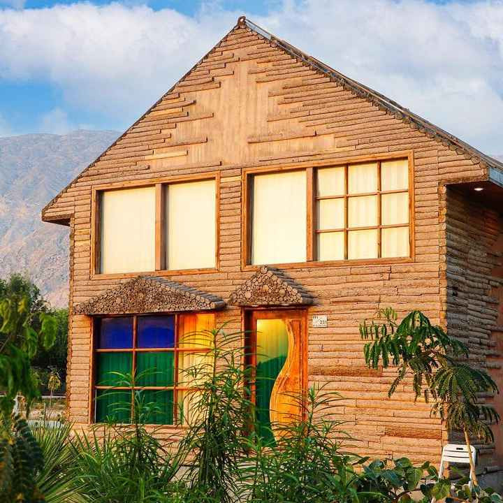 پشتیبانی آنلاین دهکده گردشگری پازارلند عسلویه