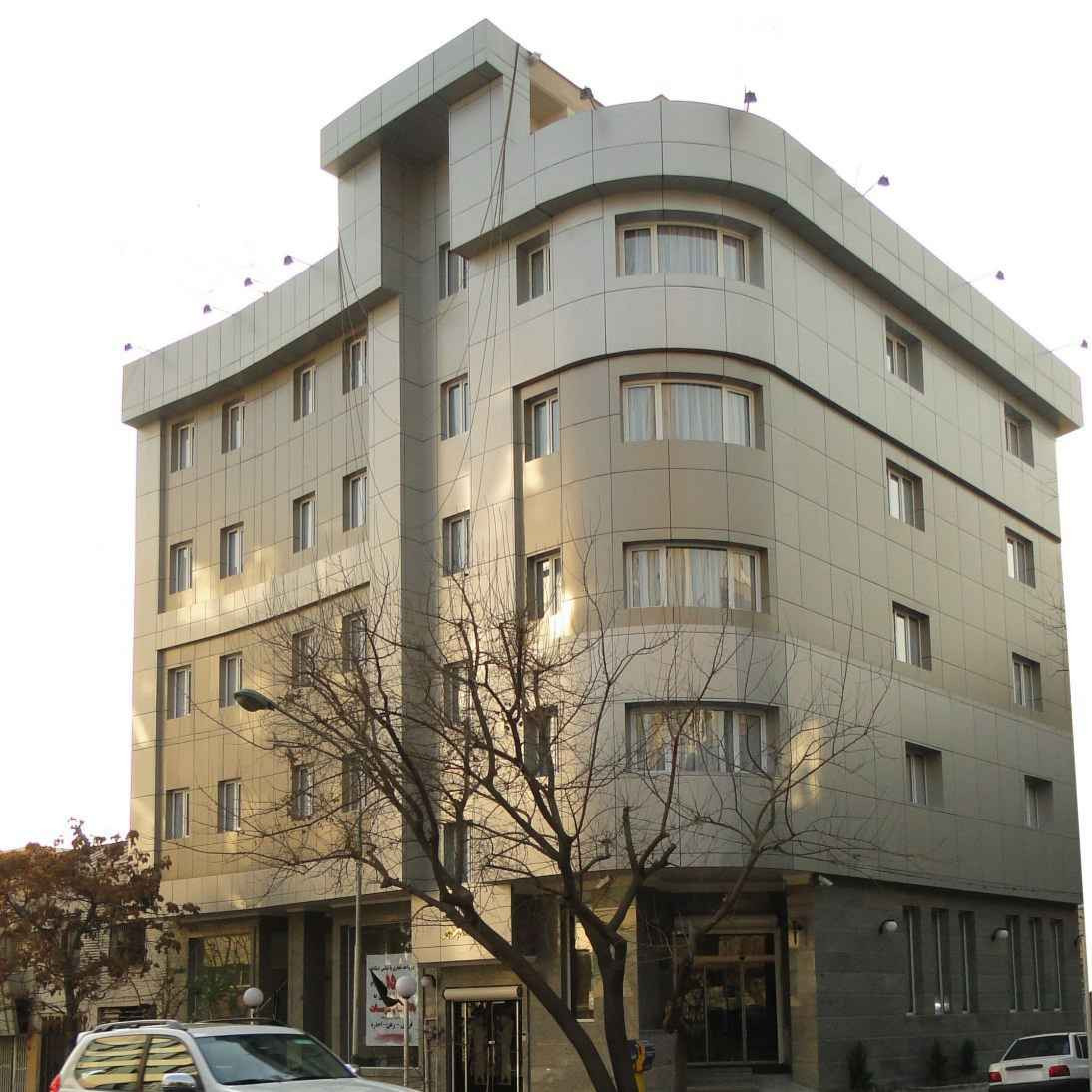 پشتیبانی آنلاین هتل مهرگان تهران