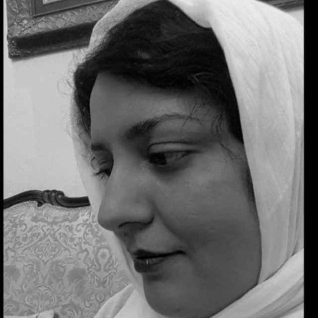 رها اسماعیل پور