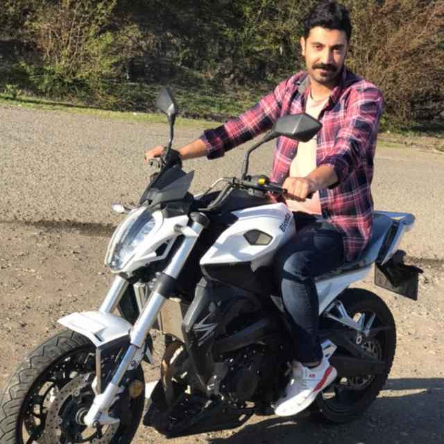 احمدرضا شریفی