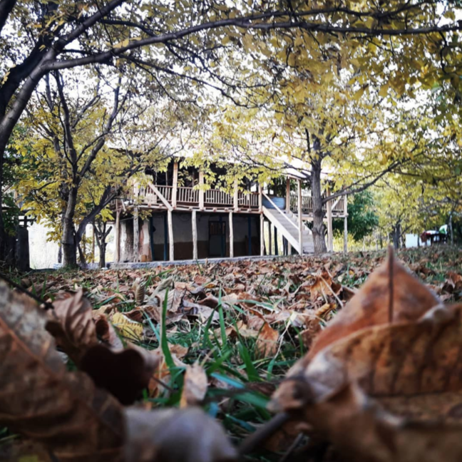 پشتیبانی آنلاین اقامتگاه بوم گردی یورباغ شهمیرزاد