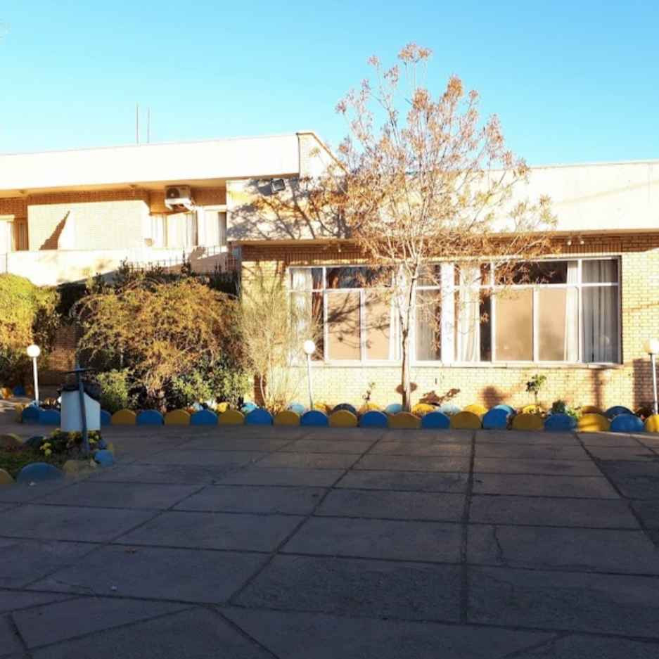 پشتیبانی آنلاین هتل جهانگردی اردستان