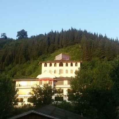 پشتیبانی آنلاین هتل لیوادر تالش