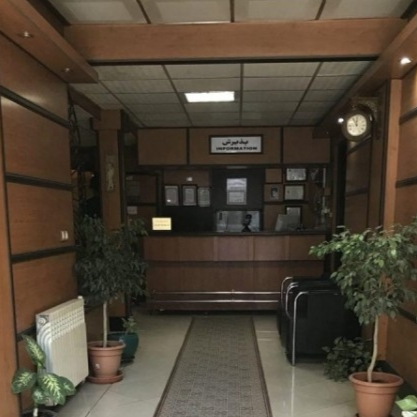 پشتیبانی آنلاین مهمانپذیر پیام شیراز