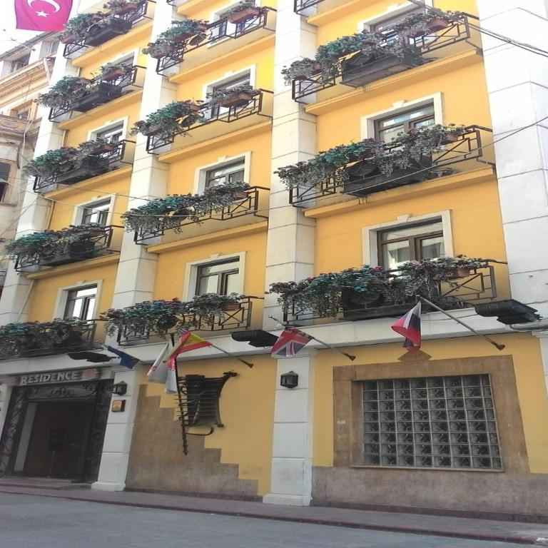 پشتیبانی آنلاین هتل رزیدنس استانبول