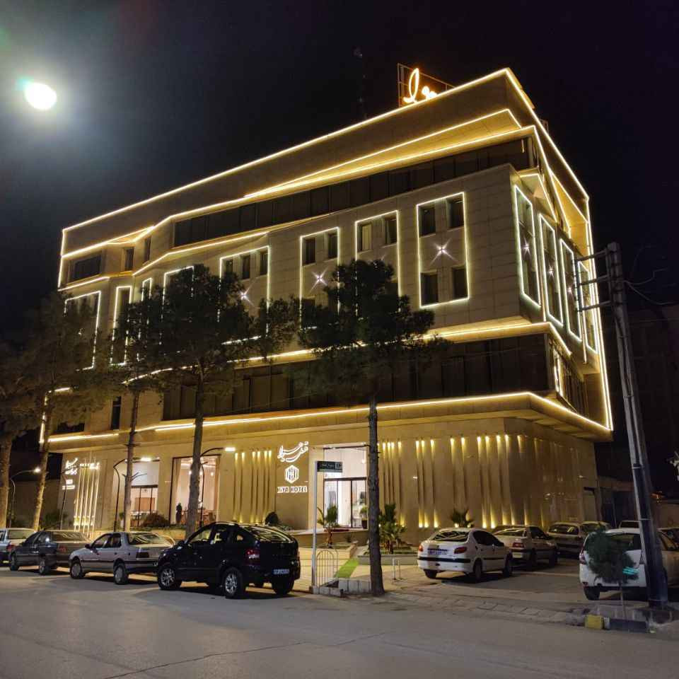 پشتیبانی آنلاین هتل هیوا کرمان